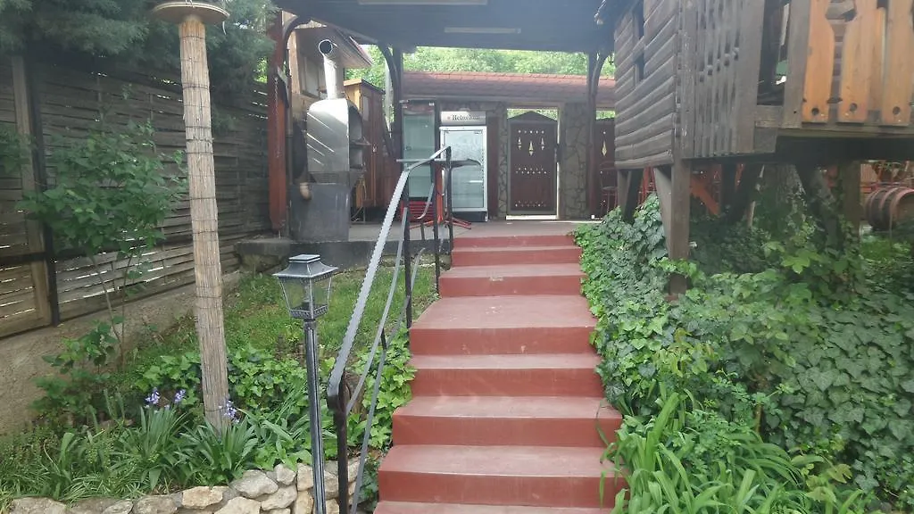 Leganyi Apartmanhaz Eger Apartment